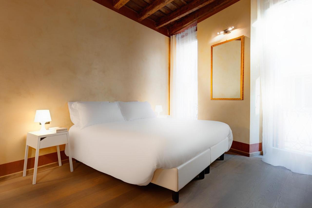 1881 Luxury Suites Verona Exterior foto